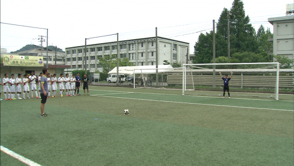 広島皆実高校サッカー部 山内さんが行く 熱血ブカツ応援団 みんなのテレビ 曜日コーナー Tssテレビ新広島